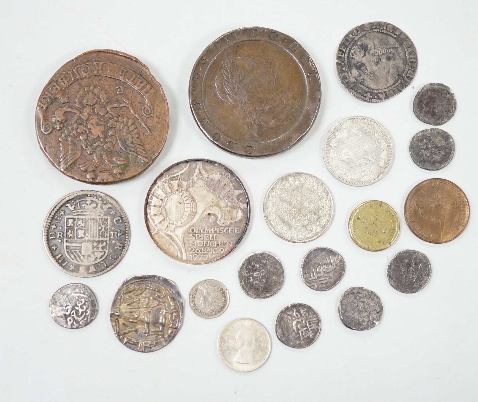 A George III 1813 Irish 10 pence bank token (UNC) and mixed coins (19)